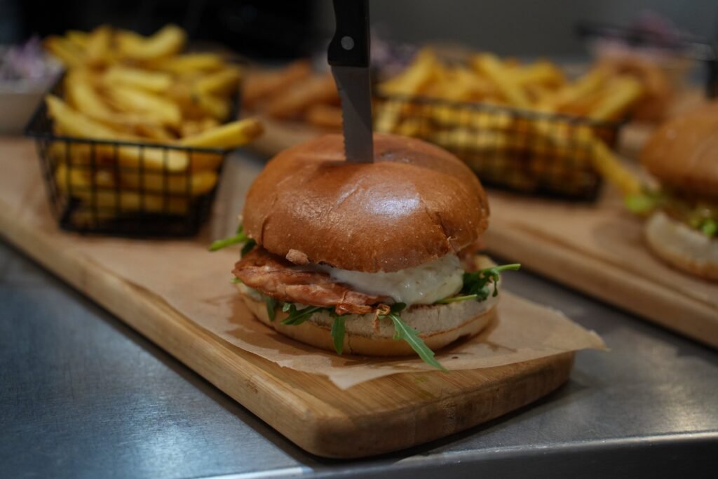Cafe burger with chips